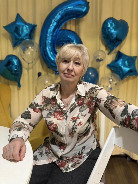 Ксения, Россия, Санкт-Петербург, 60 лет, 1 ребенок. Познакомлюсь с мужчиной, уставшим от одиночества, для серьезных отношений.  Анкета 709842. 