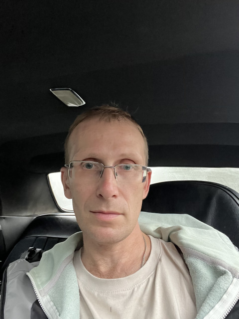 Дмитрий, Россия, Колпино, 42 года, 2 ребенка. Познакомлюсь с женщиной для дружбы и общения. Серьезные отношения.  Анкета 713687. 