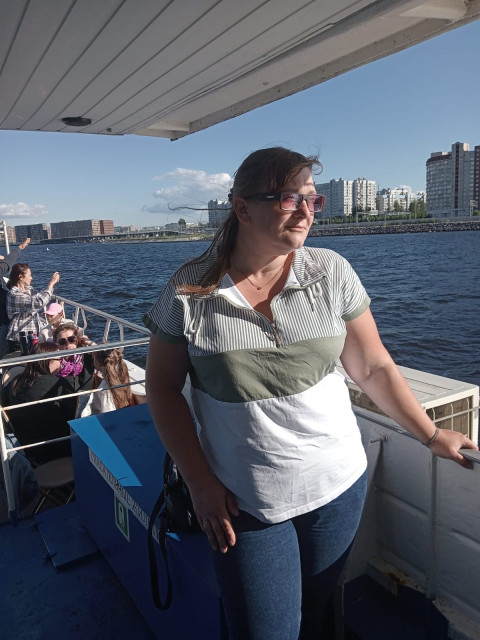 Мария, Россия, Москва, 39 лет, 2 ребенка. Познакомлюсь с мужчиной для любви и серьезных отношений, брака и создания семьи, воспитания детей, дИщу мужчину для души и тела. Не замужем. 2 сына. Старшему 17 лет, младшему 11 лет. Люблю детей. Жиль