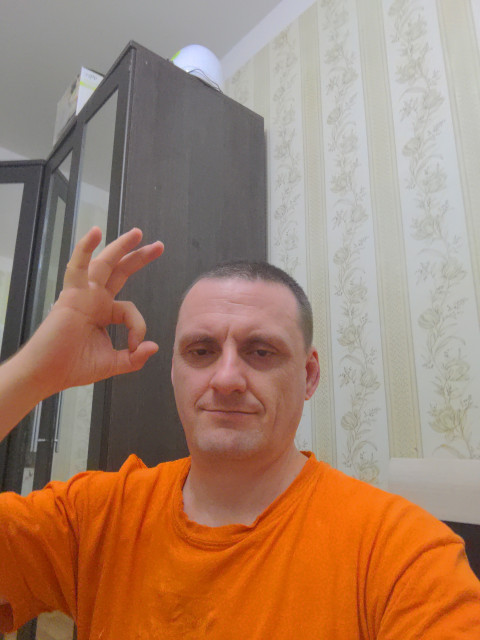 Сергей, Россия, Астрахань, 45 лет, 1 ребенок. Познакомлюсь с женщиной для любви и серьезных отношений, брака и создания семьи, гостевого брака, воКрасивый, в меру упитанный мужчина в расцвете лет)