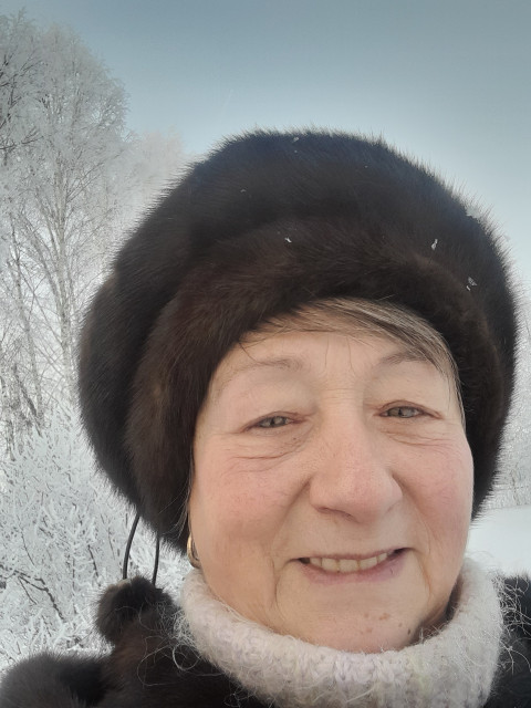 Ирина, Россия, Шушенское, 61 год, 2 ребенка. Познакомлюсь с мужчиной для любви и серьезных отношений. Добрая, общительная, не люблю лож, я иногородняя