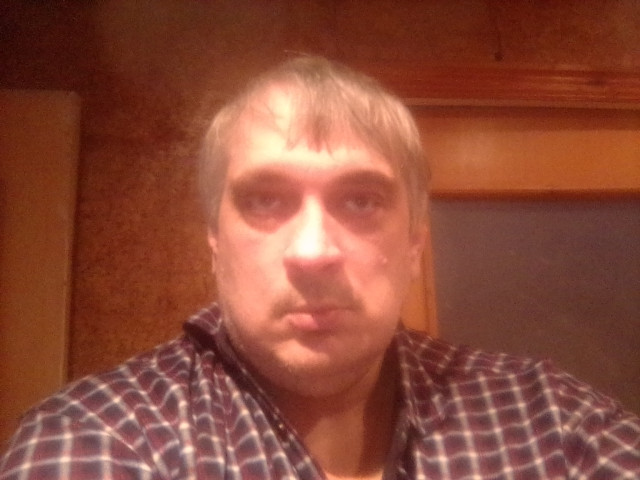 Игорь, Россия, Симферополь, 43 года. Познакомлюсь с женщиной для любви и серьезных отношений, брака и создания семьи. Не пью не курю женат не был. 