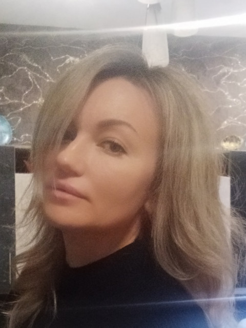 Ольга, Россия, Волгоград, 42 года. Познакомлюсь с мужчиной для любви и серьезных отношений. Хочу любить и быть любимой