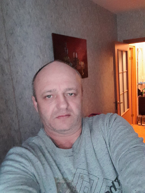 Сергей, Минск, м. Кунцевщина, 43 года, 2 ребенка. Хочу встретить ту самую любимую и верную женщину.Исчу настоящую любовь