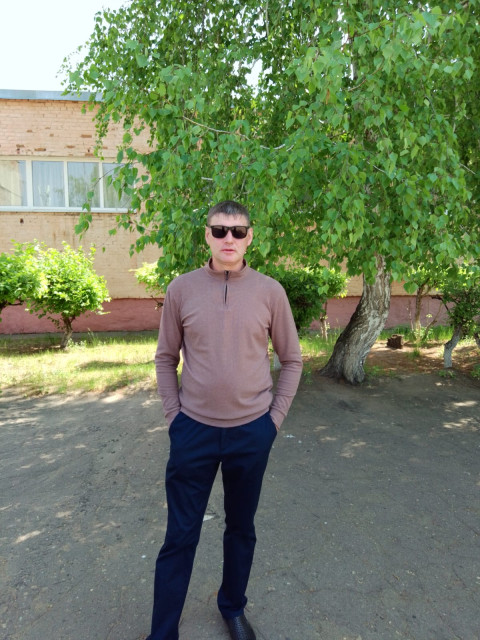 Дмитрий, Россия, Омск, 45 лет, 1 ребенок. Познакомлюсь с женщиной для брака и создания семьи.  Анкета 723819. 