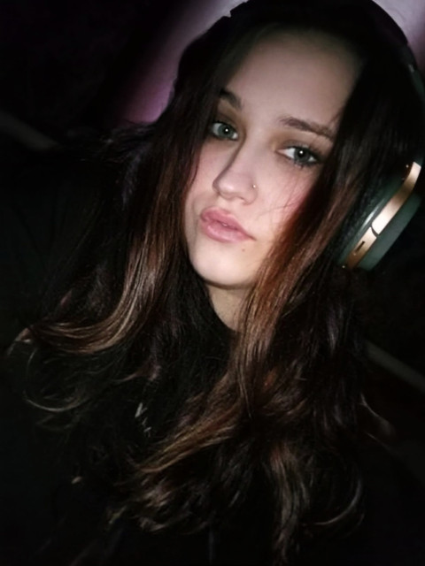 Анастасия, Россия, Москва, 22 года, 2 ребенка. Познакомлюсь с парнем для любви и серьезных отношений, брака и создания семьи. 
Семейного мужчину, Хозяййственая, умею готовить, стирать, убирать, и тд 
Люблю готовить всегда что то новое, для меня 