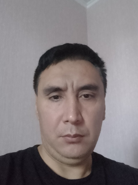 Рафаель, Россия, Астрахань, 43 года. Он ищет её: Познакомлюсь с женщиной для брака и создания семьи. Здравствуйте, я парень спокойный, работящий не пью не курю веду здоровый образ жизни.