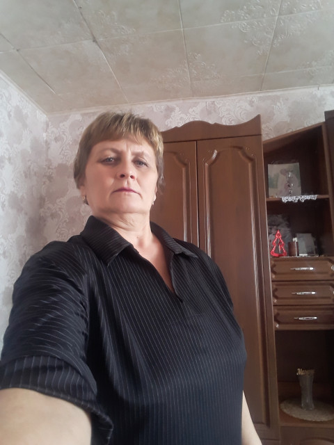 Светлана, Москва, 55 лет, 2 ребенка, 2 фото. Познакомлюсь с мужчиной для дружбы и общения.  Анкета 725609. 