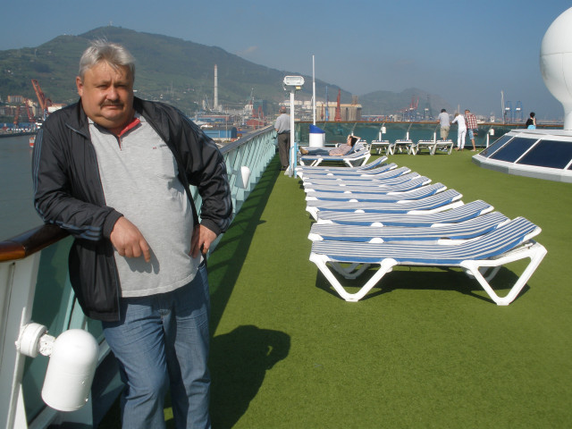 Евгений, Россия, Тверь, 66 лет, 1 ребенок. Познакомлюсь с женщиной для любви и серьезных отношений. Один Хочу счастья