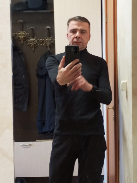 Паша, Россия, Тольятти, 48 лет, 2 ребенка. Хочу найти Для создания семьиНе мне судить, пусть люди сами решают.