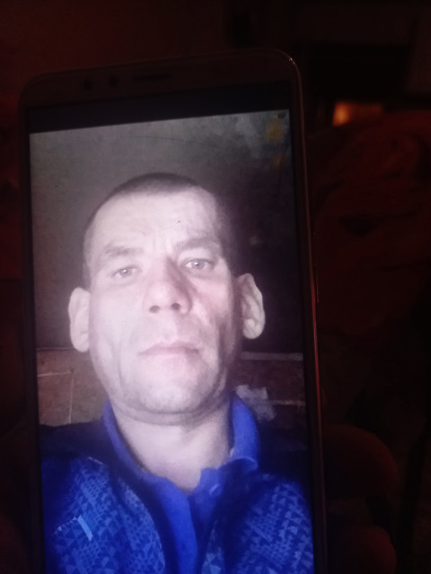 Анатолий, Россия, Ульяновск, 42 года. Познакомлюсь с женщиной для любви и серьезных отношений, брака и создания семьи, гостевого брака, воДобрый внимателен люблю детей.