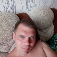 Андрей, Россия, Калининск, 37 лет