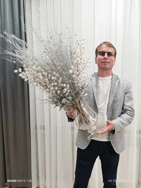 Сергей Андрейчук, Россия, Истра, 57 лет. Очень хочется встретить женщину 52+, для любви, серьёзных отношений и создания семьи. Ту единственную,...  Анкета 733491. 
