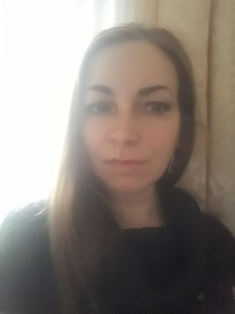 Алена, Россия, Домодедово, 45 лет, 1 ребенок. Познакомлюсь с мужчиной для дружбы и общения.Просто не знаю, кто я сейчас такая. Нет, я, конечно, примерно знаю, кто такая я была утром, когда вс