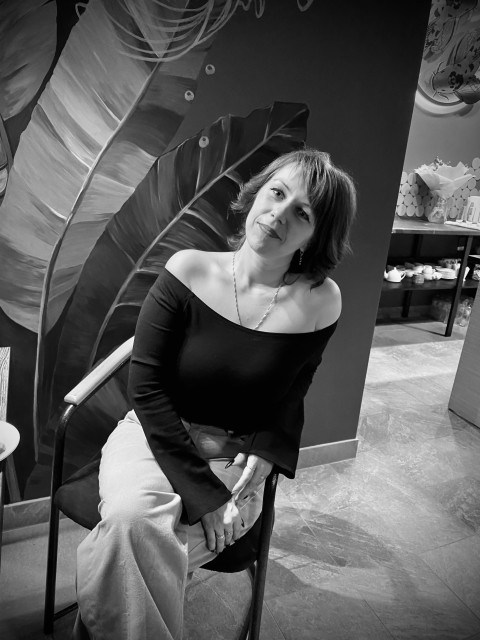 Варвара, Россия, Москва, 40 лет, 4 ребенка. Познакомлюсь с мужчиной для дружбы и общения. Добрая , хорошая, легкая на подьем, но всегда есть но…