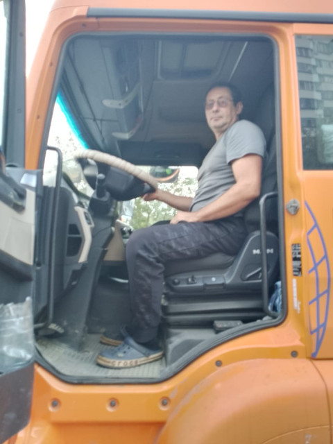 Григорий, Москва, м. Юго-Восточная, 45 лет, 1 ребенок. Познакомлюсь с женщиной для любви и серьезных отношений.Москвич работаю водителем не пью . Хотел бы найти женщину для серьезных отношений