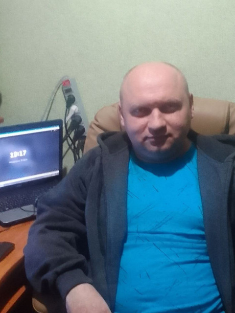 Валерий Четверик, Россия, Донецк, 40 лет. Ищу: добрую верную простую  Анкета 737516. 