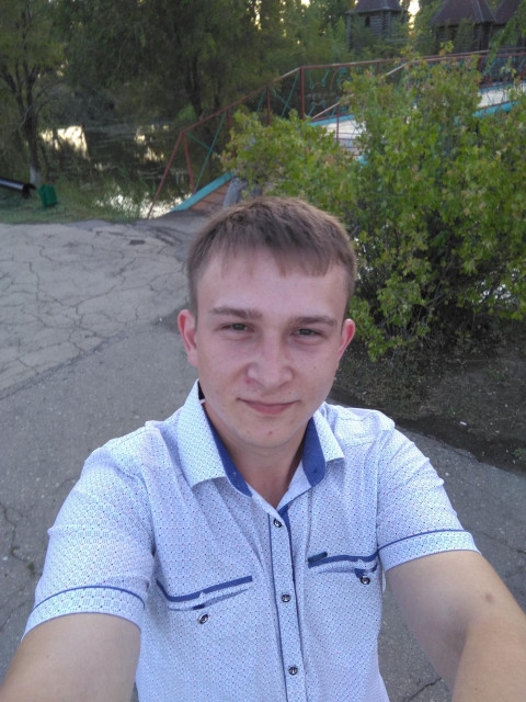 Алексей, Россия, Новоузенск, 29 лет. Познакомлюсь с женщиной для брака и создания семьи.Приветливый