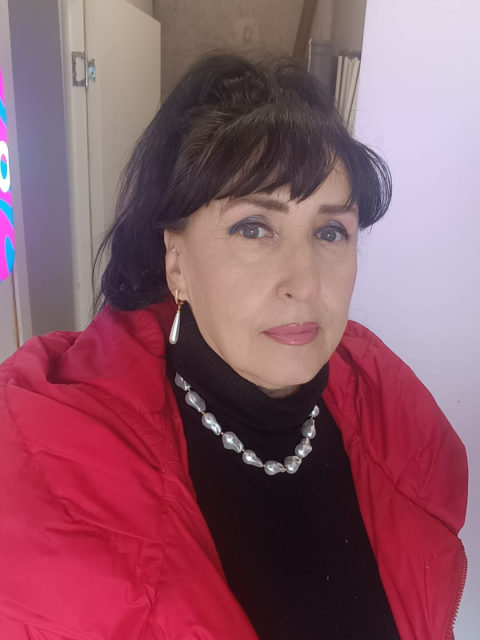 Алёна, Россия, Ростов-на-Дону, 62 года. Познакомлюсь с мужчиной для брака и создания семьи. Нормальный, адекватно думающий, не склонный к агЯ активная женщина, работаю, строю дом, занимаюсь садом, отличная хозяйка, обладаю прекрасным вкусом