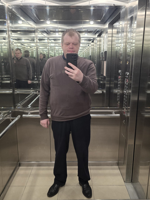 Анатолий, Москва, м. Пражская, 38 лет. Познакомлюсь с женщиной для любви и серьезных отношений, брака и создания семьи.  Анкета 740251. 