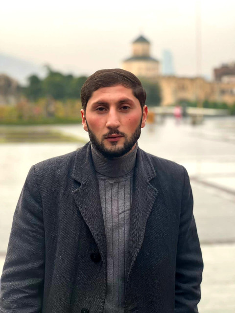 Эдвард, Армения, Ереван, 27 лет. Познакомлюсь с девушкой для дружбы и общения. Анкета 742249. 