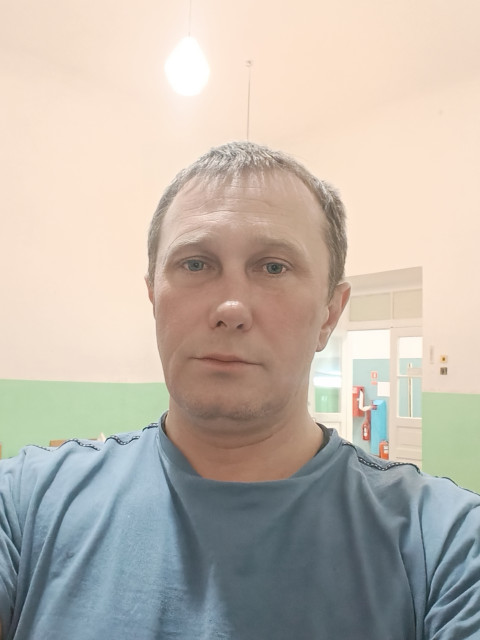 Олег, Россия, Курск, 44 года. Познакомлюсь с женщиной для брака и создания семьи.Военнослужащий