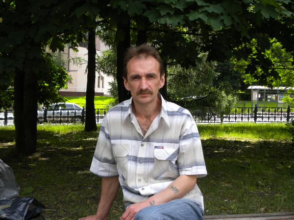 Валерий Козлов, Россия, Москва, 58 лет, 3 ребенка. Хочу семью, добра и теплаЖиву один. сына потерял. дочки живут отдельно