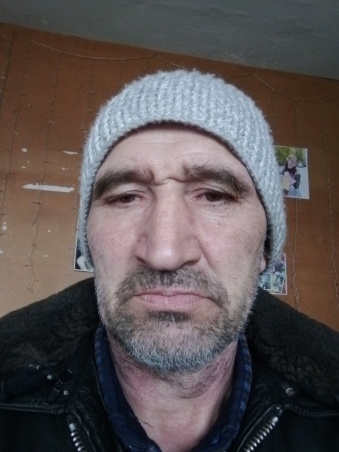 Евгений, Россия, Новая Игирма, 53 года. Познакомлюсь с женщиной для брака и создания семьи, воспитания детей.Работящий, в меру выпивающий. Остальное при встрече.