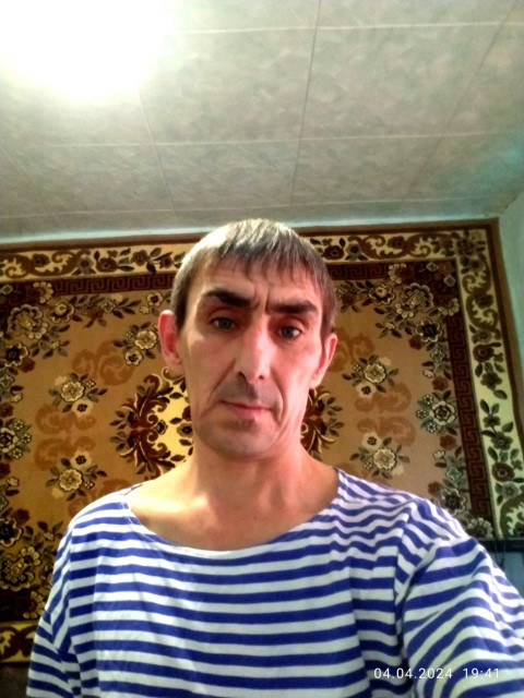Александр, Россия, Куйбышев, 44 года, 2 ребенка. Познакомлюсь с женщиной для любви и серьезных отношений.Грамотный, воспитанный, заботливый