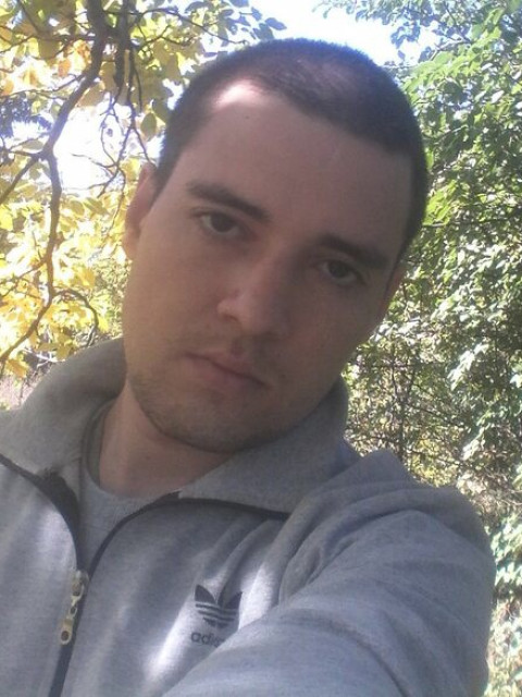 Сергей, Россия, Донецк, 32 года. Познакомлюсь для серьезных отношений и создания семьи.