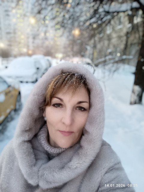 Олеся, Москва, м. Жулебино, 47 лет, 1 ребенок. Познакомлюсь с мужчиной для любви и серьезных отношений, дружбы и общения.  Анкета 749525. 