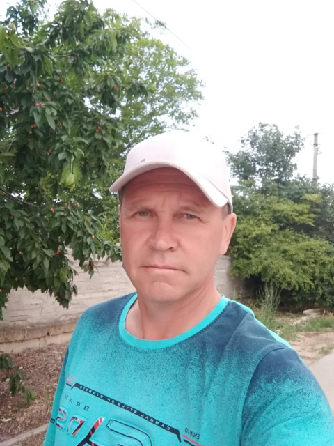 Андрей, Россия, Севастополь, 54 года, 3 ребенка. Хочу найти Веселую добрую не занудуМне 53 года ищу женщину для встреч возможны серьезные отношения. разведен. В Крыму живу 4 года работ