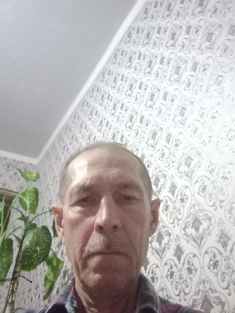 Евгений Ермаков, Россия, Звенигово, 59 лет. Хочу найти Добрую среднего телосложения невыше 170 см от 60-75кгПознакомлюсь с женщиной для совмесного проживания