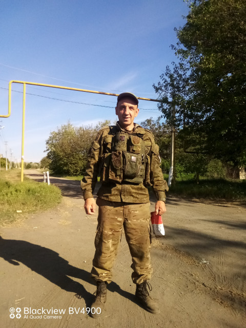 Андрей, Россия, Плавск, 49 лет. Познакомлюсь с женщиной для брака и создания семьи. Симпатичная, средней полноты, умеющую ждать, любАндрей, 47, 168, 60. спортивного телосложения, темный, симпатичный. Спокойной, добрый, курю, алкогол