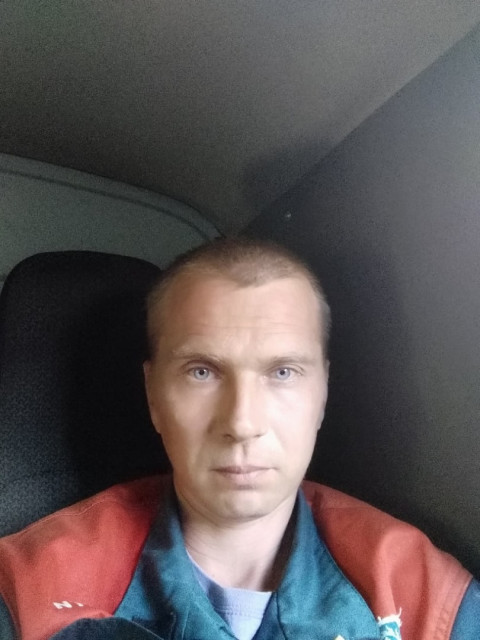 Денис, Россия, Фирово, 41 год. Хочу познакомиться