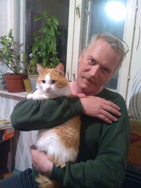 Эдуард Ивантцкий, Россия, Первоуральск, 60 лет, 2 ребенка. Хочу найти без комплексов с чювством юморалюблю жизнь собак кошек позитив анекдоты природу рыбалку