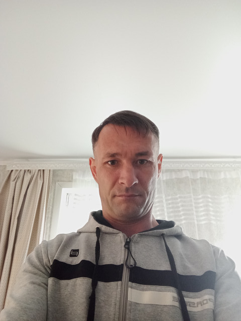 Руслан, Россия, Нижневартовск, 38 лет, 2 ребенка. Он ищет её: Познакомлюсь с женщиной для любви и серьезных отношений. Анкета 757920. 