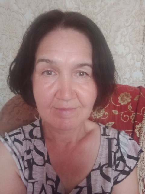 Светлана, Россия, Волгоград, 50 лет. Хочу найти Похожего на себя .Я из тех кого можно почувствовать только сердцем, потому что со мной легко и спокойно находиться под