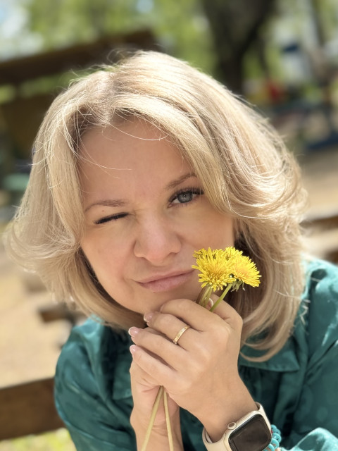 Татьяна, Россия, Москва, 44 года, 1 ребенок. Искренне желаю встретить спутника жизни. Прошу не писать тех, кто преследует другие интересы.  Анкета 761145. 