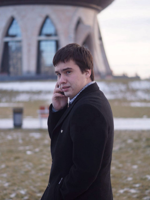 Рашид, Россия, Казань, 31 год. Познакомлюсь для любви и серьезных отношений, брака и создания семьи.Фото старое, но последнее которое вообще делал)) В браке не был, детей нет. 
Ищу будущую супругу)