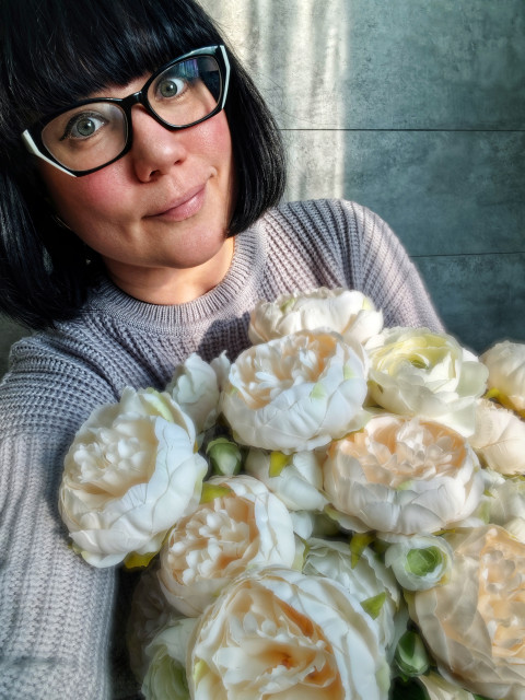 Настя, Россия, Новосибирск, 40 лет, 2 ребенка. Хочу найти Не рассматриваю отношения на расстоянии. Быть любовницей не интересно.Умна, честна, пряма. Работаю, воспитываю детей. Академ