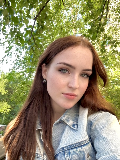 Полина, Россия, Воронеж, 26 лет, 1 ребенок. Познакомлюсь с парнем для любви и серьезных отношений, брака и создания семьи, дружбы и общения.Образование высшее, есть ребенок.