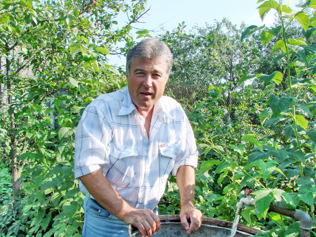 Евгений, Россия, Коломна, 67 лет, 2 ребенка. Хочу найти которая поймёт и полюбит.Я тебя пойму. Ты сможешь меня понять.