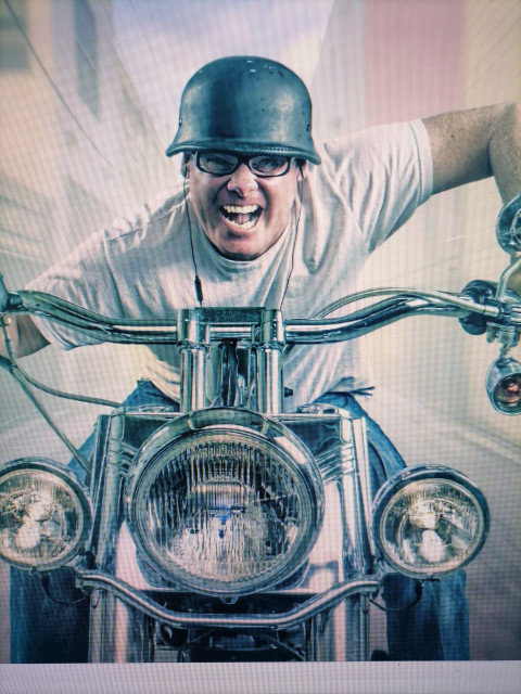 Алексей, Россия, Можайск, 68 лет. Хочу найти В которую влюблюсь с первого раза.Пенсионер. Люблю хороший отдых, море. Иногда рюмочку коньячку.