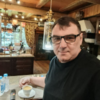 Максим, Россия, Санкт-Петербург, 51 год