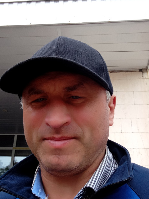 Александр, Россия, Гаврилов-Ям, 50 лет, 2 ребенка. Хочу найти Для меня важно в женщине серьёзность, женственность и естественно красота!Всем привет. Хотелось начать с того что я не курю и не переношу курящих женщин, в меру употребляю ви