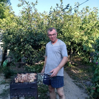 Олег Линник, Россия, Луганск, 44 года