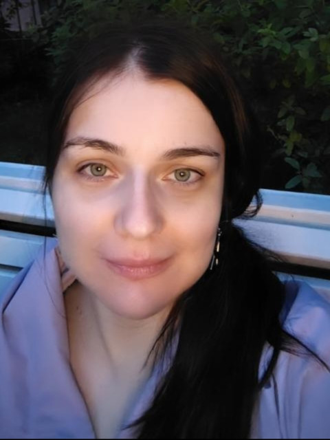 Юлия, Россия, Москва, 37 лет, 2 ребенка. Хочу найти Плюс-минус ровесник, либо постарше. 

Спокойного, адекватного, доброго, симпатичного. :-))) ВообщеВсё отлично, не хватает только любимого человека рядом...