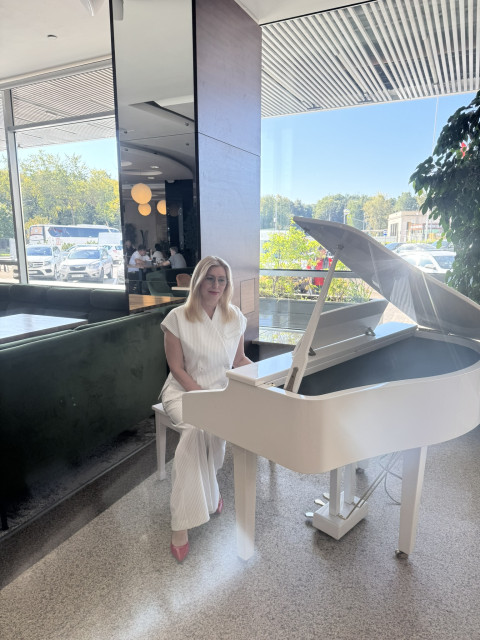 Людмила, Санкт-Петербург, м. Звёздная. Фото на сайте ГдеПапа.Ру