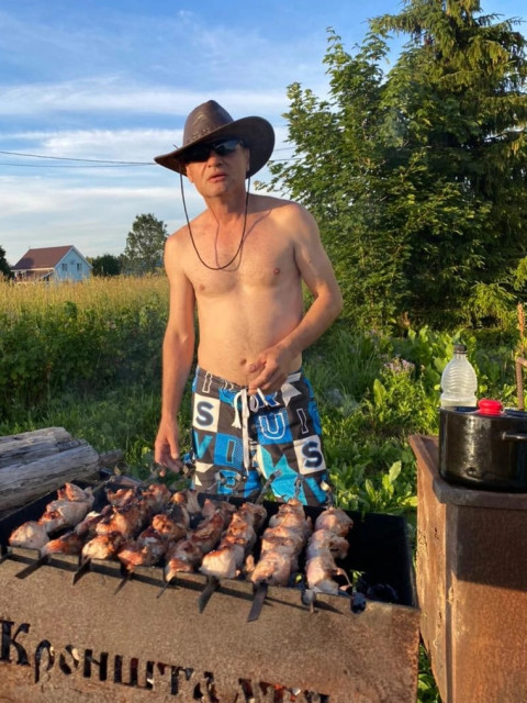 Борис, Ломоносов, 53 года, 1 ребенок, 2 фото. Ищу: Ласкову, добрую, не полную)))  Анкета 771492. 